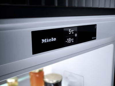 ������������ �����������-����������� Miele KFN 7795 C, ������� KFN7795C � ���� 2