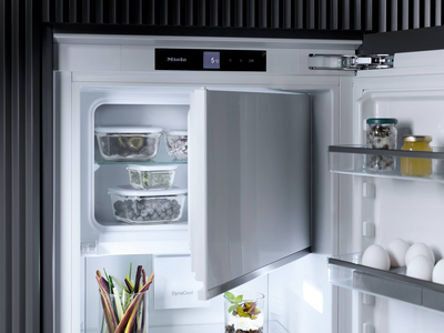 ������������ ����������� Miele K 7748 D, ������� K7748D � ���� 3