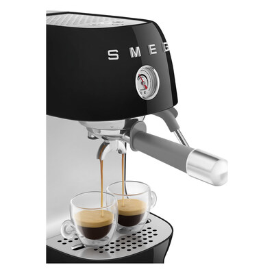 �������� ��������� Smeg ECF03BLEU