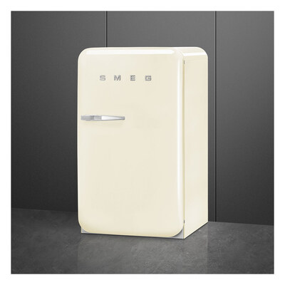 ��������������� ����������� Smeg FAB10RCR6 � ���� 4