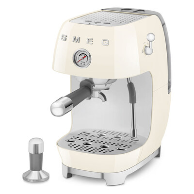 �������� ��������� Smeg ECF03CREU