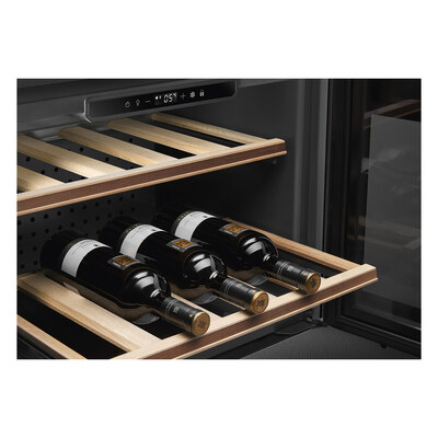 ������������ ������ ���� Smeg CVI320XE