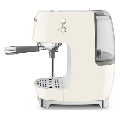 �������� ��������� Smeg ECF03CREU
