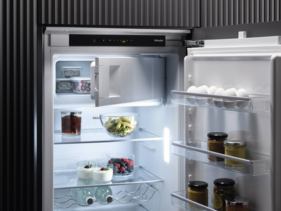 ������������ ����������� Miele K 7326 E, ������� K7326E � ���� 3