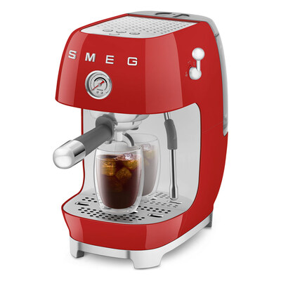 �������� ��������� Smeg ECF03RDEU