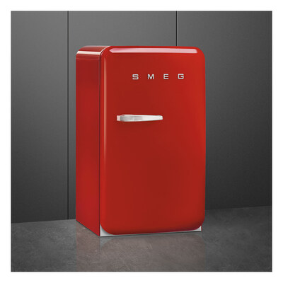 ��������������� ����������� Smeg FAB10RRD6 � ���� 3