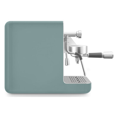 �������� ��������� Smeg EMC02EGMEU