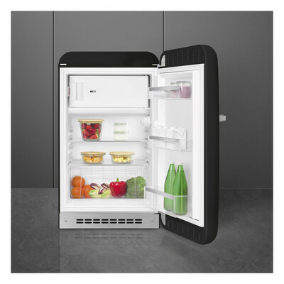 ��������������� ����������� Smeg FAB10RBL6 � ���� 8
