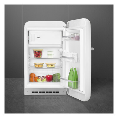 ��������������� ����������� Smeg FAB10RWH6 � ���� 9