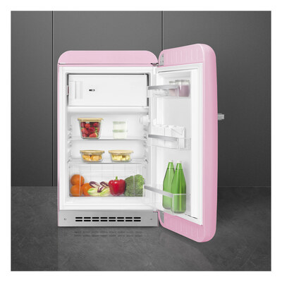 ��������������� ����������� Smeg FAB10RPK6 � ���� 8