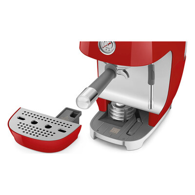 �������� ��������� Smeg ECF03RDEU