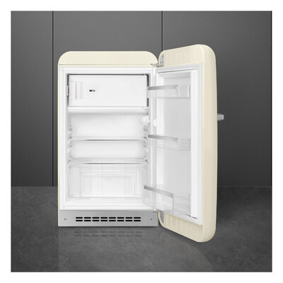 ��������������� ����������� Smeg FAB10RCR6 � ���� 2