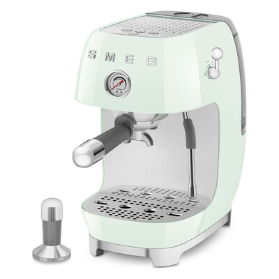 �������� ��������� Smeg ECF03PGEU