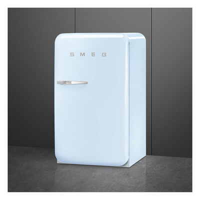 ��������������� ����������� Smeg FAB10RPB6 � ���� 4