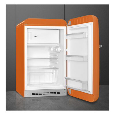 ��������������� ����������� Smeg FAB10ROR6 � ���� 5