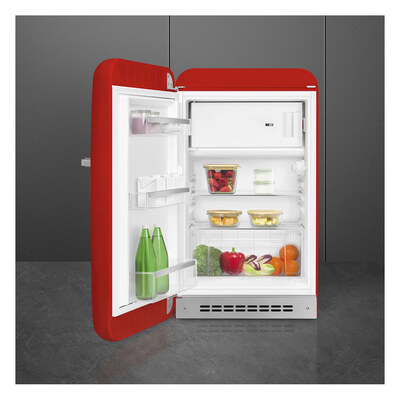��������������� ����������� Smeg FAB10LRD6 � ���� 6