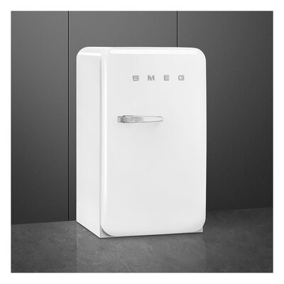 ��������������� ����������� Smeg FAB10RWH6 � ���� 3