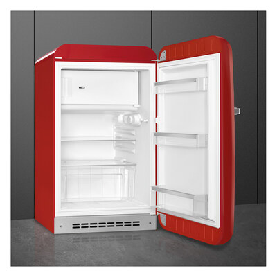 ��������������� ����������� Smeg FAB10RRD6 � ���� 5