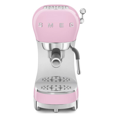 �������� ��������� Smeg ECF02PKEU