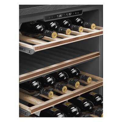 ������������ ������ ���� Smeg CVI638LN3